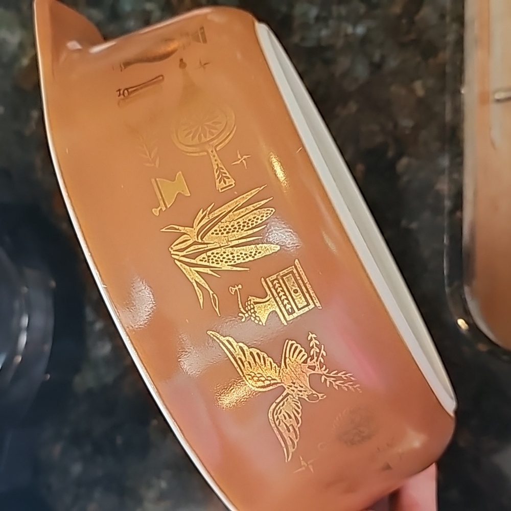 Pyrex baking dish - Picture 2 of 3